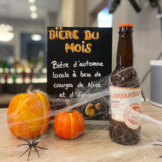 C’est l’heure de l’apéro ! Venez goûter notre bière du mois de notre partenaire @labrasseriedenice 🎃

#bierelocale #hotelvendomenice #halloween #apero #ilovenice #automne #biere #beertime #nice